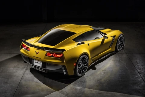 General Motors công bố giá bán mẫu Corvette Z06 mới ở châu Âu