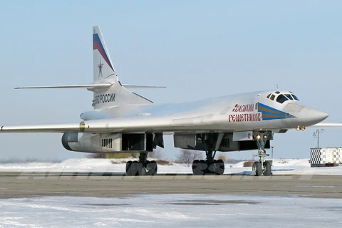 Đánh giá về máy bay Tu-160 của Nga và B1 Lancer của Mỹ