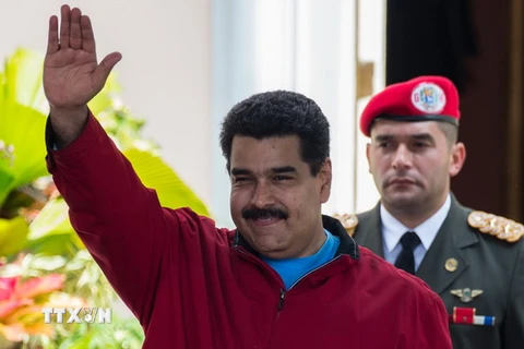 Tổng thống Venezuela hồi hương trong sự hân hoan của dân chúng