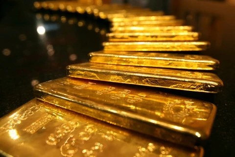 Cuộc họp của ECB khiến giá vàng xuống dưới mức 1.300 USD mỗi ounce