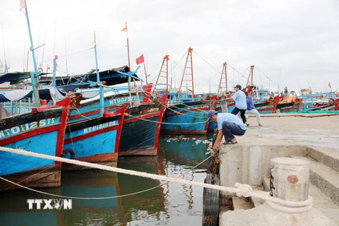 Quảng Bình đảm bảo thông tin liên lạc giữa ngư dân và đất liền