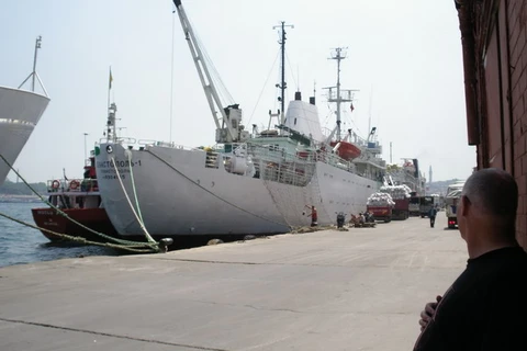 Ấn Độ chặn bắt tàu Nga ở ngoài khơi Mumbai do tranh chấp thương mại