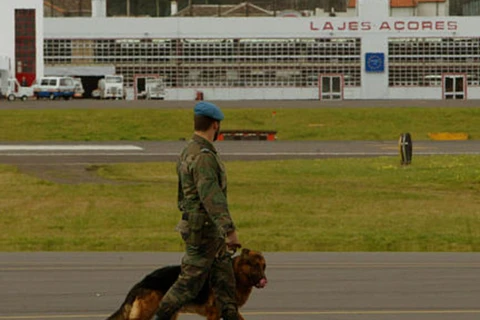 Bồ Đào Nha-Mỹ bất đồng về cắt giảm nhân viên ở căn cứ quân sự