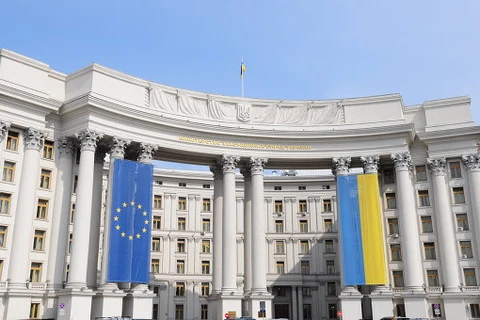 EU giải ngân cho Ukraine khoản vay cứu trợ trị giá 270 triệu USD