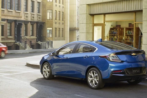 General Motors công bố giá bán mẫu Chevy Volt đời 2016