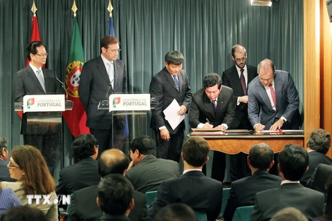Thủ tướng Nguyễn Tấn Dũng đang có chuyến thăm Bồ Đào Nha. (Nguồn: Đức Tám/TTXVN)