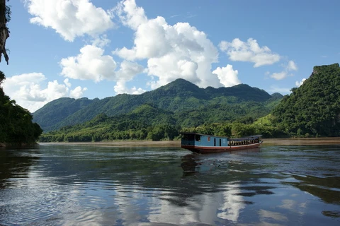 Sông Mekong đoạn chảy qua Lào. (Nguồn: thousandwonders)