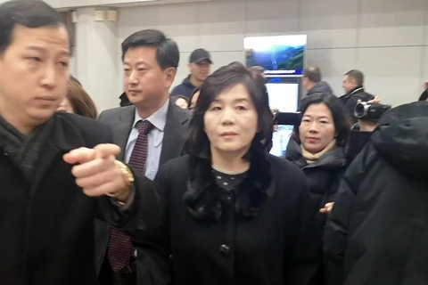 Trong ảnh (tư liệu): Thứ trưởng Ngoại giao Triều Tiên Choe Son Hui (giữa). (Nguồn: YONHAP/TTXVN)