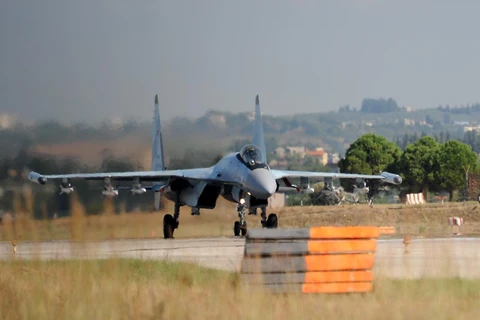 Trong ảnh: Máy bay quân sự của Nga tại căn cứ không quân Hmeimim ở tỉnh Latakia, Syria ngày 26/9/2019. (Nguồn: AFP/TTXVN)