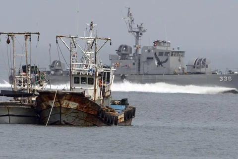 Tàu đánh cá Triều Tiên va chạm với tàu tuần tra bờ biển của Nhật Bản 