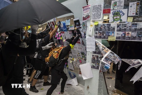 Hong Kong cấm tuyên truyền thông tin trực tuyến kích động bạo lực
