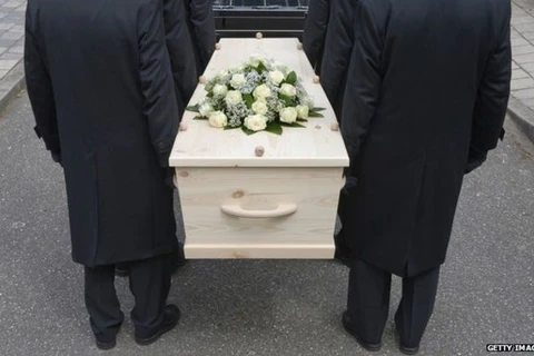 Bùng nổ dịch vụ đám tang giả cho người còn sống ở Hàn Quốc