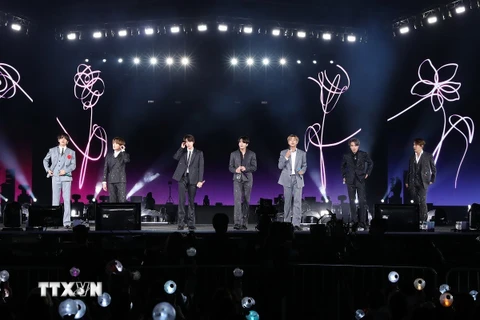 Nhóm nhạc nam Hàn Quốc BTS tiếp tục lập thêm kỷ lục K-pop mới