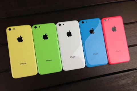 Hãng Foxconn dừng sản xuất điện thoại iPhone 5C 