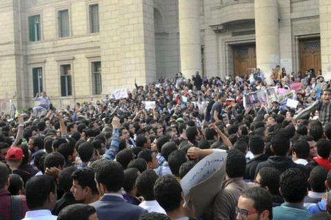 Sinh viên Ai Cập tiếp tục biểu tình trên khắp cả nước 