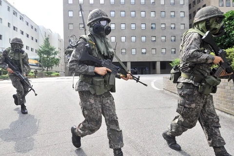 Binh sỹ Hàn Quốc trong một cuộc tập trận. (Nguồn: AFP/TTXVN)