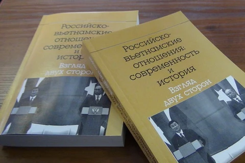 Giới thiệu sách về lịch sử và hiện tại quan hệ Nga-Việt