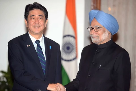 Thủ tướng Nhật thăm Ấn Độ bàn về năng lượng hạt nhân