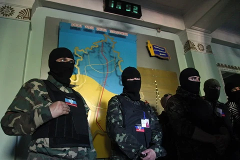 Ukraine: Tay súng ly khai chiếm trụ sở cảnh sát Kostyantyniv