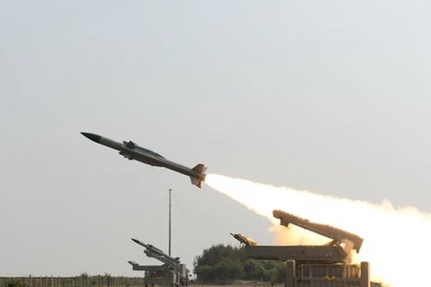 Ấn Độ hoàn tất thử nghiệm tên lửa siêu thanh Akash