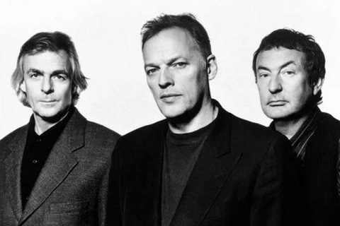 Nhóm Rock huyền thoại nước Anh Pink Floyd tái xuất sau 20 năm