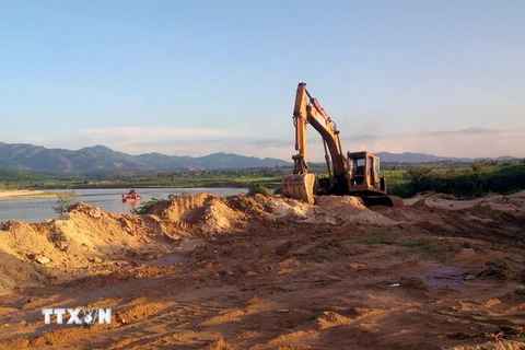 [Video] Khai thác cát ở Đắk Lắk gây nhiều hệ lụy khó lường
