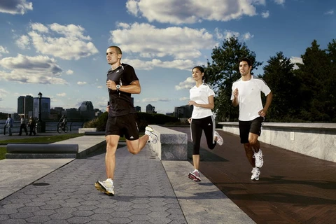 Chạy bộ hơn 6km mỗi ngày có thể gây hại cho sức khỏe