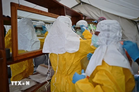 [Video] Các nước Tây Phi nỗ lực ngăn dịch Ebola lan rộng