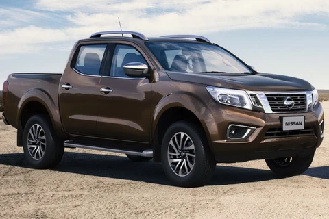 Nissan công bố giá bán mẫu Frontier và Xterra đời 2015