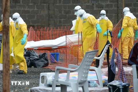 WHO xác nhận ít nhất 2.296 ca tử vong do dịch bệnh Ebola
