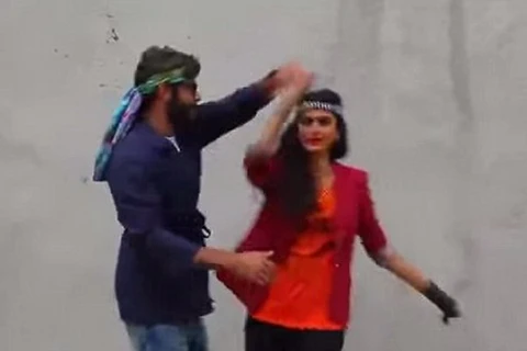 Sáu thanh niên Iran bị phạt tù vì quay video nhảy bài "Happy"
