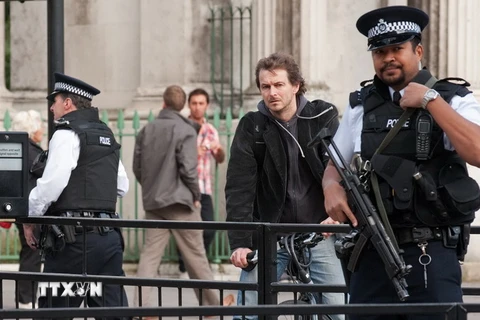 Cảnh sát Anh đẩy mạnh các cuộc điều tra chống khủng bố