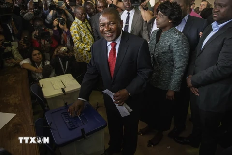 Ứng cử viên đảng cầm quyền đắc cử Tổng thống Mozambique