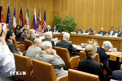 Iran và Nhóm P5+1 bắt đầu đàm phán về hạt nhân tại Áo