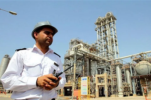 Iran sẽ đẩy mạnh xuất khẩu dầu mỏ nếu thoát các lệnh trừng phạt