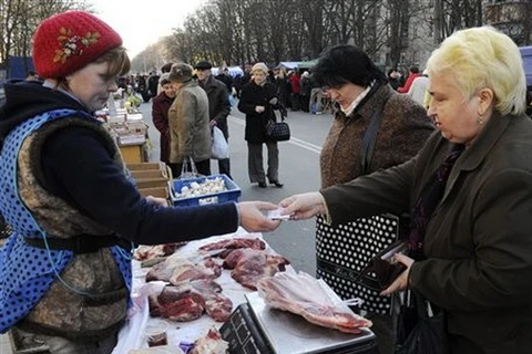 Ukraine quyết định hạ dự đoán tăng trưởng kinh tế năm 2014