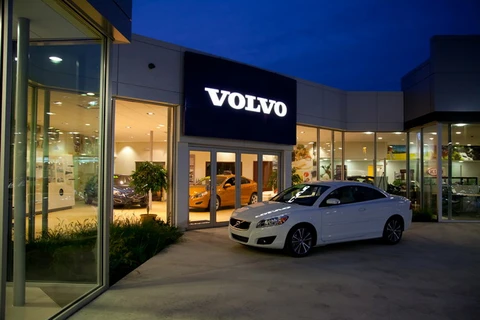 Hãng Volvo dự phòng 500 triệu USD trả tiền phạt cho EU