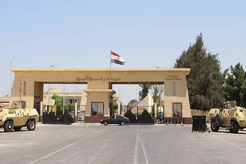 [Video] Ai Cập tạm thời mở lại cửa khẩu Rafah nối với Dải Gaza 