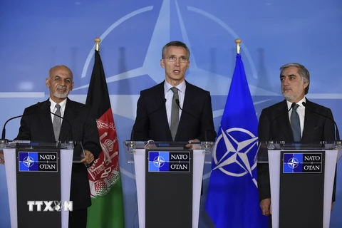 NATO triển khai sứ mệnh phi tác chiến ở Afghanistan từ đầu 2015