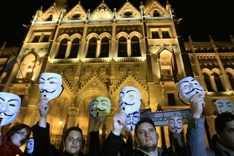 Người dân Hungary tiếp tục biểu tình phản đối chính phủ