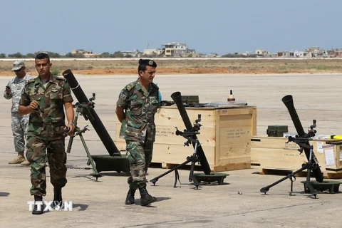 Liban hối thúc Pháp giao trực thăng chống phần tử thánh chiến