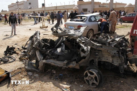 Đánh bom liều chết nhằm vào trụ sở của quốc hội Libya