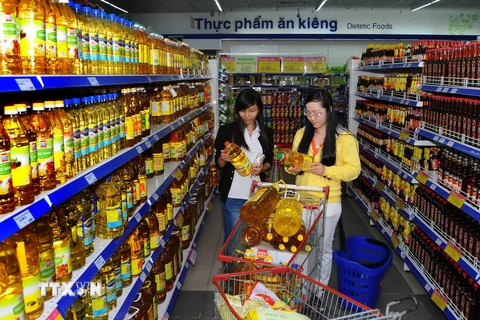 Chợ, siêu thị tại TP.HCM đồng loạt mở cửa ngày mùng 2 Tết
