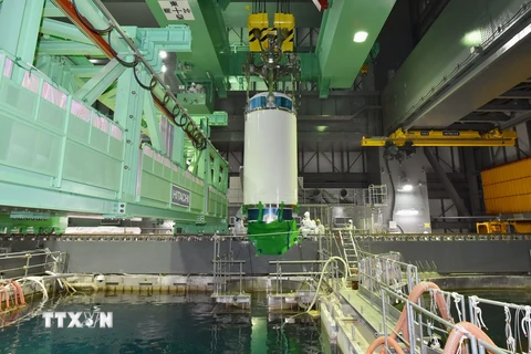 Fukushima chuyển rác thải nhiễm xạ sang các cơ sở tạm trữ
