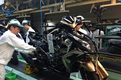 Honda sẽ xuất 100.000 xe máy sản xuất tại Việt Nam năm 2015