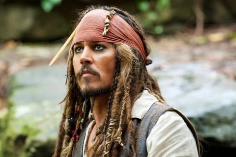 Johnny Depp bị thương khi đóng Cướp biển Caribbean 5