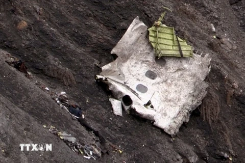 Tìm thấy hộp đen thứ hai của chiếc máy bay bị rơi tại Pháp
