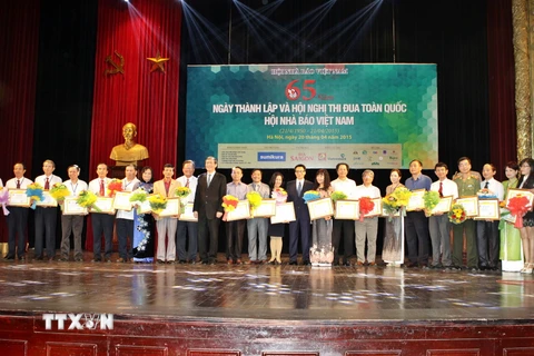 Giao lưu nghệ thuật kỷ niệm thành lập Hội Nhà báo Việt Nam