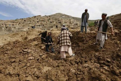 Lở đất nghiêm trọng tại Afghanistan, ít nhất 52 người mất tích