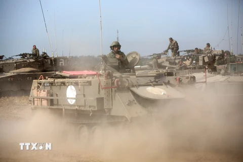 Binh sỹ Israel trong cuộc tập trận gần khu vực biên giới Israel - Gaza. (Nguồn: AFP/TTXVN)